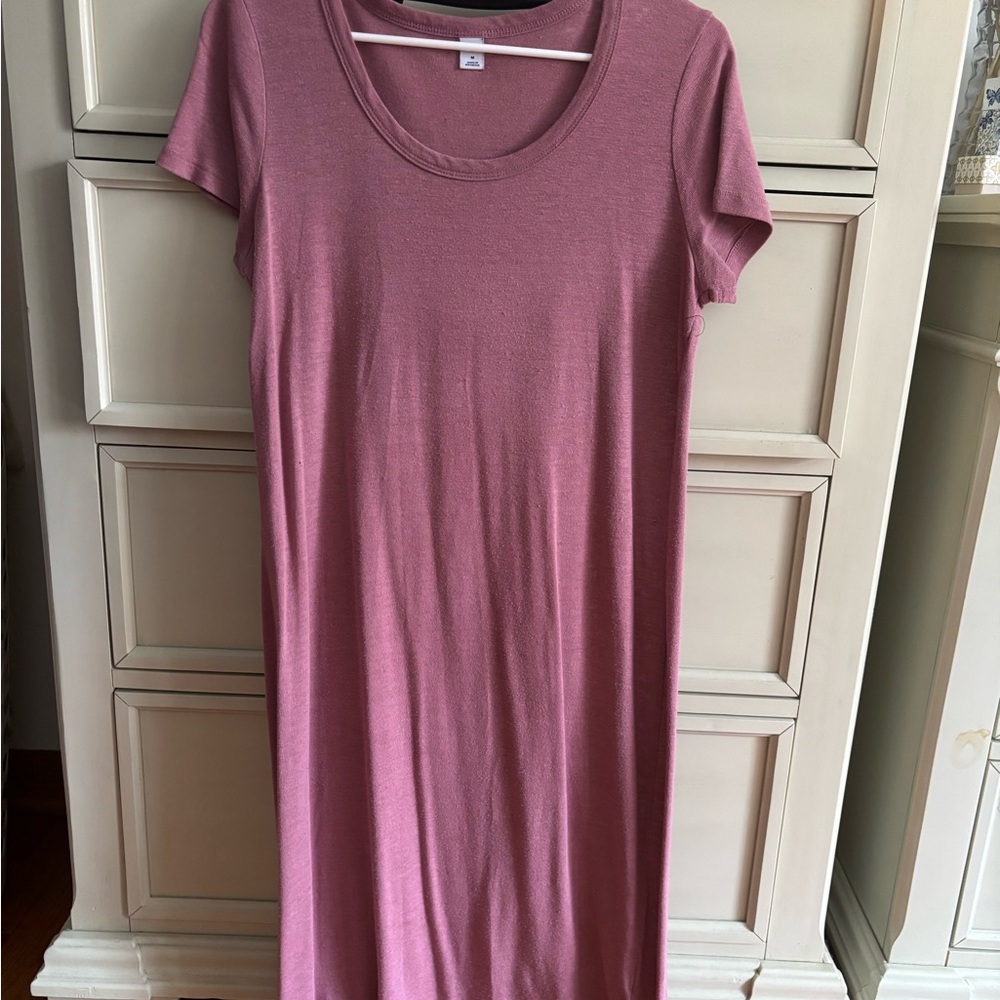 Pink Short Sleeved Distressed-Like Tshirt Dress